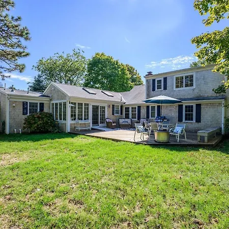 6 Brooks Lane Harwich Port Cape Cod- - Brooks Lane Beach House